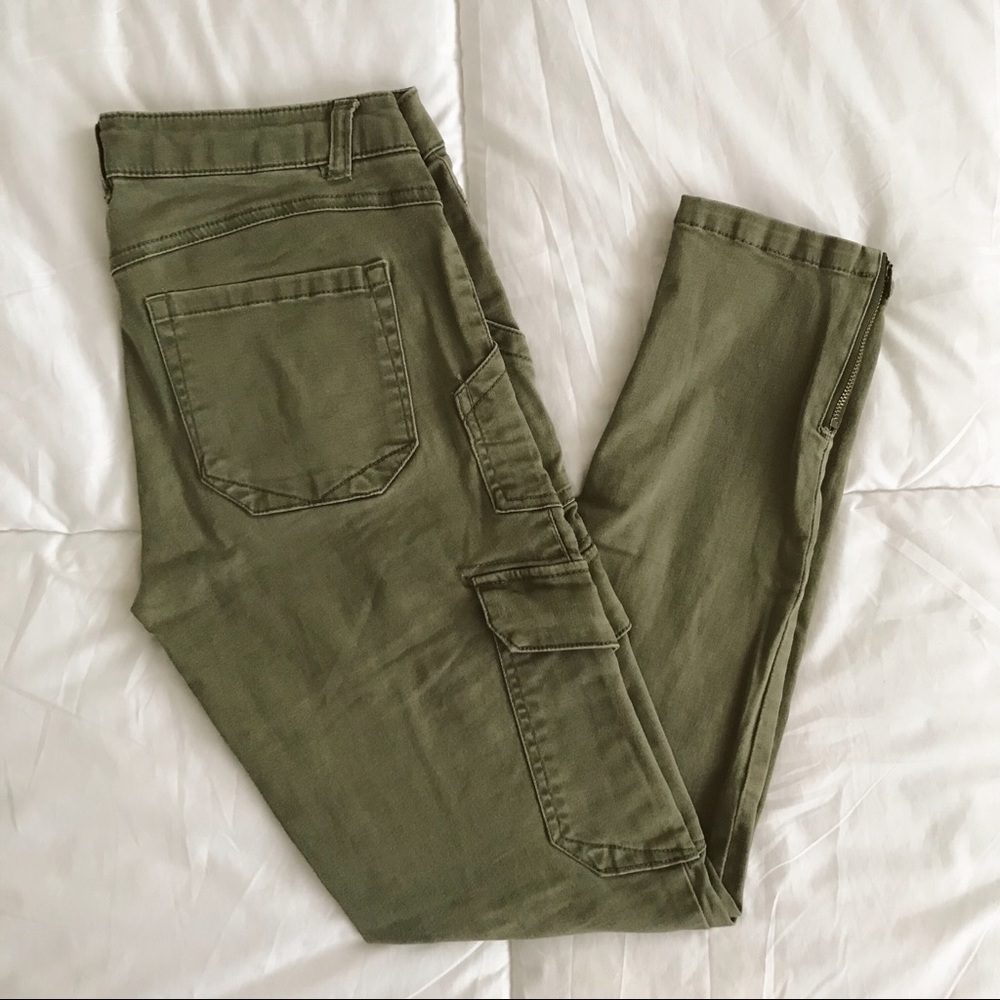 Jolt Green Cargo Skinny Pants